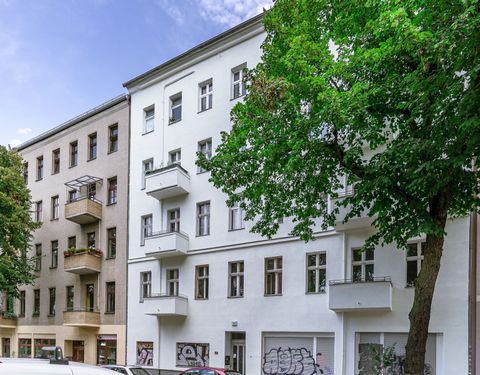 Address: Lucy-Lameck-Strasse 15, Berlin Property description This charming apartment is nestled within the front house of a historic building, constructed in the year 1900. With its convenient location on the ground floor, this two-room dwelling offe...