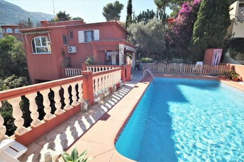 This is a beautiful Villa last renovated in 2005. The views are panoramic and green, also it is the see on the horizon. On the upper floor there is a large double bedroom with a bathroom and panoramic views. There is a small room used now like an off...