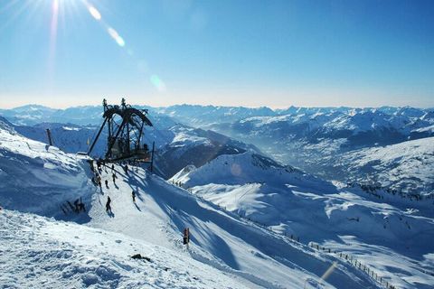 THE AIGUILLE GRIVE II RESIDENCE It is located in the village of Charmettoger, near the blue 