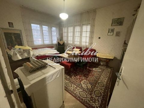 FLOOR of a BRICK house on a PLATE in the area of Tombul mosque! The property has an area of 90sq.m. and consists of: a large hallway, kitchen, living room, TWO bedrooms, bathroom and toilet together, TWO terraces. The property has a BASEMENT, GARAGE,...