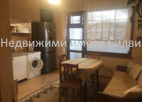 Three-bedroom BRICK apartment with an area of 98 sq.m. -Square. Dobrudzhanski!! It consists of: living room, living room with kitchen, 2 bedrooms, 2 terraces, corridor, bathroom and toilet together. The apartment is without modern improvements. The p...