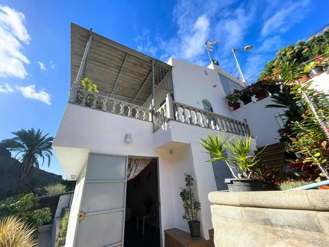 Investment Opportunity in San Bartolomé de Tirajana - Ayagaures Area: Charming Rustic Property with Great Potential - REGISTERED HOUSE We present an exclusive registered rustic property located in Barranco de Ayagaures-Maspalomas, combining the tranq...