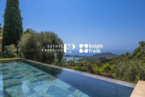 Spacious and charming Provencal villa, recently renovated in a chic contemporary style, will captivate you with its beautiful views of the Mediterranean Sea and Cap Ferrat. Situated on a landscaped and secluded plot of approximately 3,460 m², adorned...