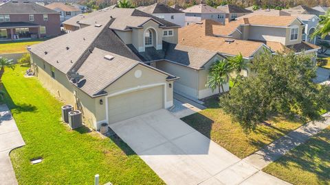 Welcome to 3571 Maple Ridge Loop, a spacious and beautifully maintained home nestled in the highly sought-after community of Forest Edge (Weston Reserve) in Kissimmee, FL. This two-story residence features five bedrooms and 3.5 bathrooms and is desig...