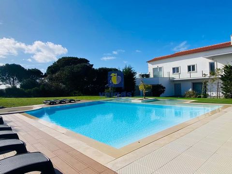 Live or invest? 3 apartments with pool in the charming village of Óbidos Located in a privileged location in Gaeiras, in the municipality of Óbidos, this unique property combines space, potential and quality of life. With a total area of 4,339.80m², ...