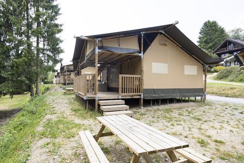 Vakantie vieren met de kids Deze accommodatie is volledig ingericht, en ligt in het hart van onze familiecamping. Ideaal om met kinderen te verblijven. De tenten liggen op ruime plaatsen zonder omheining, wat ze interessant maakt om met meerdere gezi...