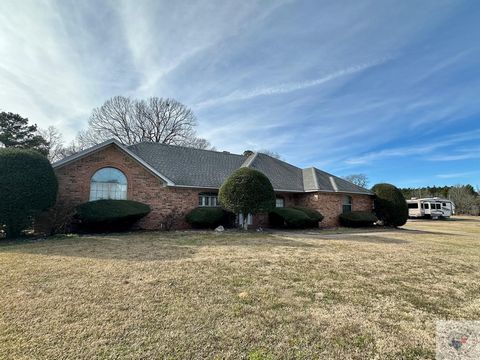 This property is a rare find, available for purchase with the seller accepting cash only. It's an incredible opportunity for investors to renovate & resell. Situated on 2.73 acres within city limits, the property qualifies for a tax exemption & offer...