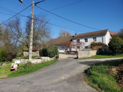 Maison T4 moderne et lumineuse, rénovée énergétiquement et intérieurement, 200m2 de surface habitable potentielle