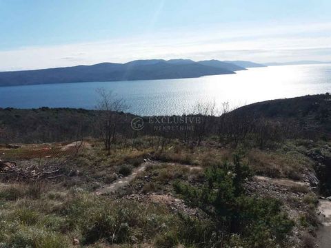 Location: Primorsko-goranska županija, Mošćenička Draga, Brseč. ID CODE: 1716 Lidija Jenko Agent s licencom Mob: +385 (0) 91 256 4188 Tel: +385 (0) 51 498 068 E-mail: lidija@exclusive-nekretnine.hr www.exclusive-nekretnine.hr