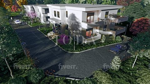 Location: Primorsko-goranska županija, Bakar, Hreljin. ID CODE: 6420 Ana Šutalo, bcc.oec Agent s licencom Mob: 0976252606 Tel: 051 403 771 E-mail: ana@joda-nekretnine.hr www.joda-nekretnine.hr Marina Mudrovčić Agent s licencom Mob: 0915787803 Tel: 05...