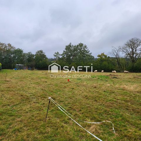 Terrain constructible de 1470 M² sur Mayenne