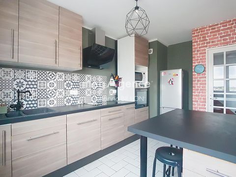 T5 lumineux de 98 m² rénové !!