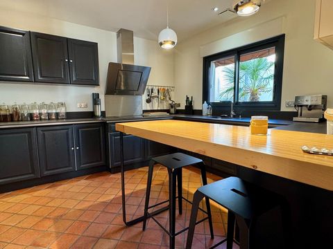 Opportunité pharmacie + habitation