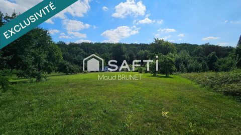 Terrain de loisir d'un hectare avec potentiel de reconstruction