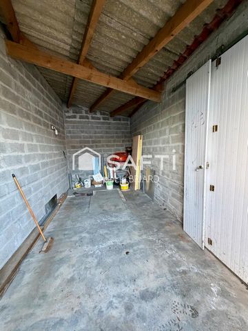 Les Sables d'Olonne. Proche centre. Garage 19m2.