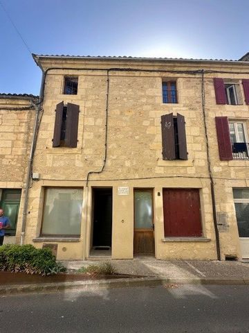 Immeuble 4 appartements- 24440 Beaumontois en Périgord.