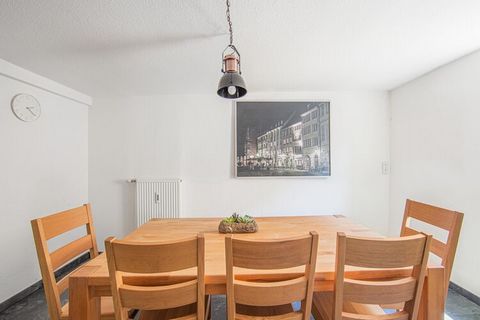 With high-quality interiors and a particularly well-equipped kitchen, this apartment in Herbolzheim is a fantastic base for a discovery tour through the Black Forest. It offers comfortable space for families and groups of friends. Like most places in...