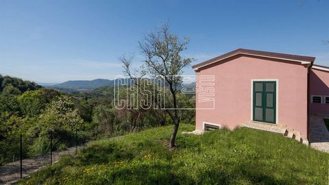 DESCRIPTION Newly built semi-detached house, situated in a quiet and hilly position with sea view, of ca 140sqm, few minutes from the center and to the services, for those who love nature and relax You enter in the property from a gate, where we find...