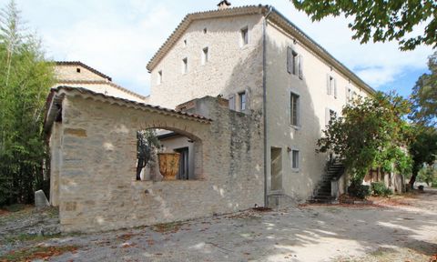 EXCEPTIONAL - Ideally located between Alès and Anduze, Corinne Ponce Immobilier presents this magnificent restored stone Bastide of 1000 m2 on more than 17 hectares of land with tennis pool and bowling alley Stone walls, exposed beams, warm living sp...