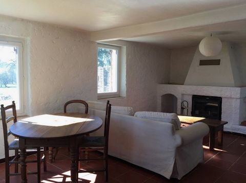 Bastide and cottage situated in an olive grove Set in more than 6.5 hectares of land are this magnificent stone-built bastide (188.75 m2) dating from the 18th century, and a bastidon (49 m2) which could be used as guest accommodation or as a gite. Fi...
