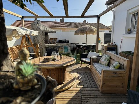 NEW DV IMMO !! 3-sided villa, hospital area. We invite you to discover this pretty townhouse of 67m2 built on one level, completely renovated. It consists of a large living room of 30 m2, 2 bedrooms and a beautiful outdoor space of 260 m2. You will a...