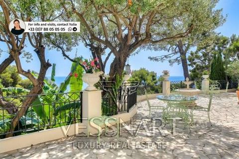 This apartment is located in a sumptuous residence with a style inspired by Art Nouveau at the gates of Monaco. This 120sqm apartment consists of a fitted kitchen, a large living room opening onto a spacious 150sqm terrace surrounded by a garden over...