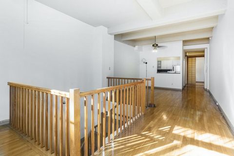 Relax in this well-designed, 2Bedroom loft-like condo in a very sought after elevator building in north Carroll Gardens. The generous living area has high ceilings, oak flooring, and a large dining area. The apt. also offers a W/D in the unit, A/C, p...