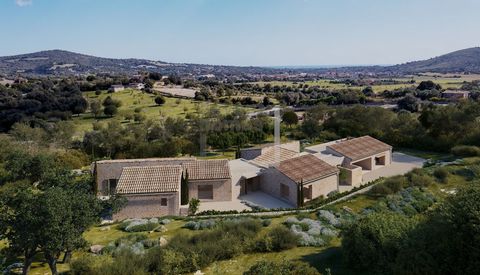17.000 m2 großes Grundstück in der Nähe des charmanten Dorfes Son Carrió, das durch ein außergewöhnlich genehmigtes Projekt für ein 432 m2 großes Wohnhaus (vor den geltenden Vorschriften genehmigt) hervorgehoben wird, das mit einem modernen Ansatz en...