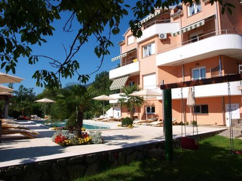 Multi-apartment property of 8 apartments with swimming pool in Opric over Opatija! Total floorspace is 500 sq.m. Land plot is 970 sq.m. Surrounded by the Učka mountain, it offers accommodation with free wireless internet access and a furnished balcon...