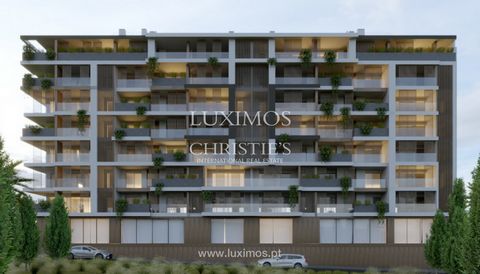 Nouveau développement de 38 appartements de luxe avec une vue imprenable sur la Ria Formosa à Faro, Algarve . Ce projet, composé de 7 étages , y compris un espace commercial au rez-de-chaussée, une piscine , une zone commune et deux sous-sols générau...