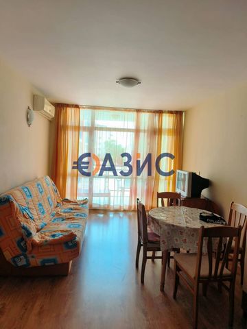 ID 32965732 Area: 67 sq m Cost: 66,700 euros City: Sunny Beach Floor: 2 Terrace: 1 Construction stage - Act-16 The support fee is 500 per year One-bedroom apartments are offered for sale in the Elit 4 complex in the resort of Sunny Beach, just 400 m ...