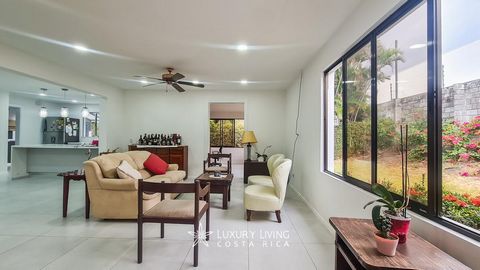 Characteristics of the condominium: club house, swimming pool, tennis court, playground, gardening included in maintenance, 24/7 security with controlled access Single-Story Home in Bosques de Lindora with Spacious Terrace This remodeled single-story...