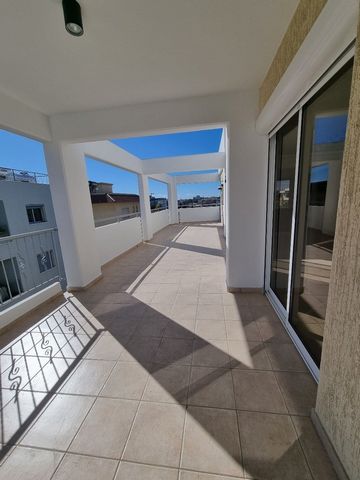 Located in Limassol. This lovely well-appointed and well maintained 3 bedroom, 2 bathroom, penthouse (whole floor apartment) is in the sought after location of Katholiki with easy access to all amenities and walking distance to the Limassol Marina. V...