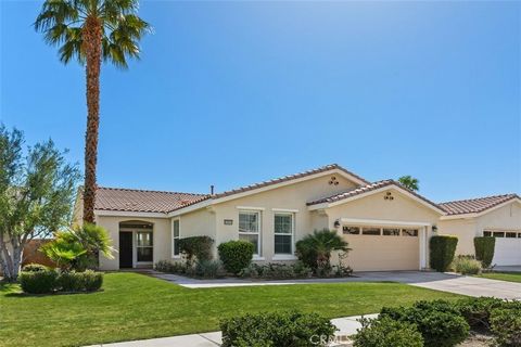 Prepare to fall in love with this newly remodeled Trilogy La Quinta home, blessed with the popular single level Oasis Floor Plan, like new and move in ready, this lovely home has been beautifully and meticulously updated throughout. Clean classic arc...