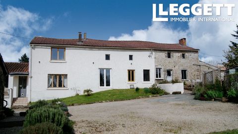 A28070NHA85 - Located just 13km from La Châtaigneraie, these charming hamlet properties offer breathtaking views across the Vendée countryside. The ensemble consists of three distinct dwellings: the first boasting three bedrooms, the second adjoined ...