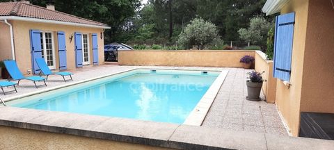 Dpt Gironde (33), à vendre proche de LANGON maison P7 de 185 m² - Terrain de 3 082 m² - Plain pied piscine