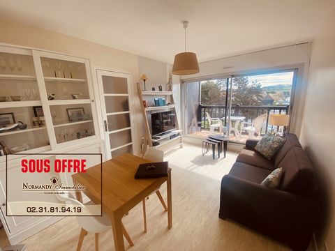 EXCLUSIVITY **** Your NORMANDY IMMOBILIER agency offers you, Residence LA MANCHE, beautiful Normandy residence close to Beach and Shops, a Charming 2 Room apartment of 30.60m2 benefiting from a beautiful Loggia facing South. Functional and in excelle...