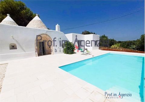 For sale wonderful four-cone trullo with swimming pool and adjacent lamia completely renovated, in the countryside of San Vito dei Normanni, in a quiet and reserved area a short distance from the town as well as from San Michele Salentino and the bea...