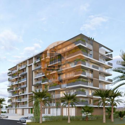 Eine neue Immobilienentwicklung in Faro befindet sich bereits in der Anfangsphase des Baus und soll im Dezember 2024 mit einer modernen und eleganten Architektur fertiggestellt werden. Mit sieben Etagen wird dieses Gebäude 38 Wohnungen in verschieden...