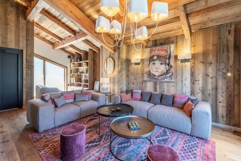 Chalet Bois du Fontanil In the hamlet of Bois du Praz in Courchevel Le Praz, this new program consists of 4 unique chalets, with very high-end services. It benefits from a privileged location, a few steps from the village, its shops and restaurants, ...