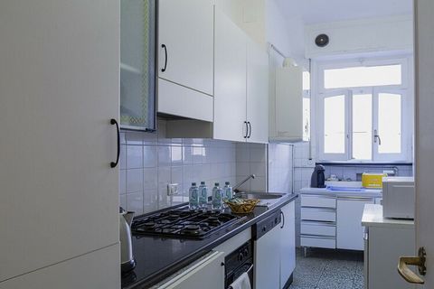 Casa Rita befindet sich in einer Fußgängerzone im Zentrum von Santa Margherita Ligure, in einer Seitenstraße, die zum Bahnhof führt. Es ist ideal für eine Familie oder eine Gruppe von Freunden und verfügt über ein Doppelzimmer mit Balkon, ein Zweibet...