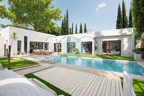 À proximité immédiate de Valbonne, cette villa contemporaine neuve de plain-pied offre des prestations raffinées. D'une superficie habitable de 172 m², elle se compose de 4 chambres et 2 salles de bains et est édifiée sur un terrain de 2005 m² agréme...