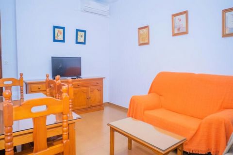 Diese modernen Apartments in Conil de la Frontera bieten einen ruhigen Rückzugsort für Familien, die einen erholsamen Strandurlaub genießen möchten. Mit einer großzügigen Raumaufteilung von 60 m² bietet das Apartment Platz für bis zu 4 Personen. Es v...