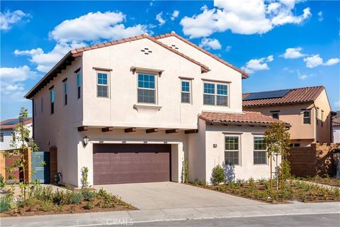 Huge back yard of almost 36 feet deep, sitting on a premium 4717 sqft Lot! This stunning single-family home features 4 bedrooms and 4 bathrooms plus a loft in the desirable new Sierra neighborhood of Portola Springs! The gourmet kitchen is equipped w...