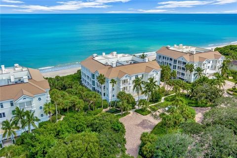 Experience luxury coastal living in this beautifully remodeled direct oceanfront residence. A private elevator opens to breathtaking ocean views that grace the living, dining, kitchen & primary suite. Enjoy a gas fireplace, family rm & chef’s island ...