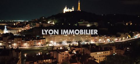 Venez vivre au sein de cet immeuble mythique (La Maison BRUNET) avec vue exceptionnelle et imprenable sur LYON ! Lyon Immobilier vous propose cet appartement Canut de 69 m2 habitables - 53 m2 carrez - Pièce à vivre, une chambre, cuisine, salle d'eau,...