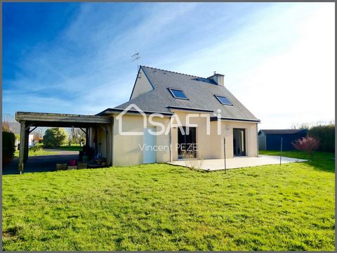 Located in a quiet area, just 10 minutes from Quimperlé, bright and functional 2005 house enjoying living on one level. With a surface area of ??approximately 90 m2, it consists on the ground floor of an entrance, a South-West facing living room with...