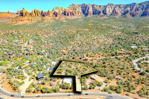 VIEWS, VIEWS, VIEWS! Build your dream home in Broken Arrow Estates with stunning panoramic views spanning from Wilson Mountain to Elephant Butte, exceeding 180. On 1.77 acres, you will have ample space for a custom home along with option for guest ho...