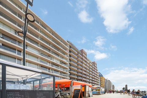 Cet appartement moderne et luxueusement meublé de 2 chambres à Blankenberge offre le mélange parfait de style, de confort et d'élégance. Conçu avec des matériaux de haute qualité et une attention aux détails, le salon ouvert est lumineux et accueilla...