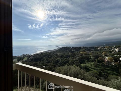 Votre agence 123webimmo l'immobilier au meilleur prix vous présente : Bastia Monserato - Résidence Les cimes, triplex T4 de 90 m2 LC en parfait état avec 2 salle d'eau et 2 wc, idéal famille de 4 personnes. En effet l'organisation de ce triplex est p...